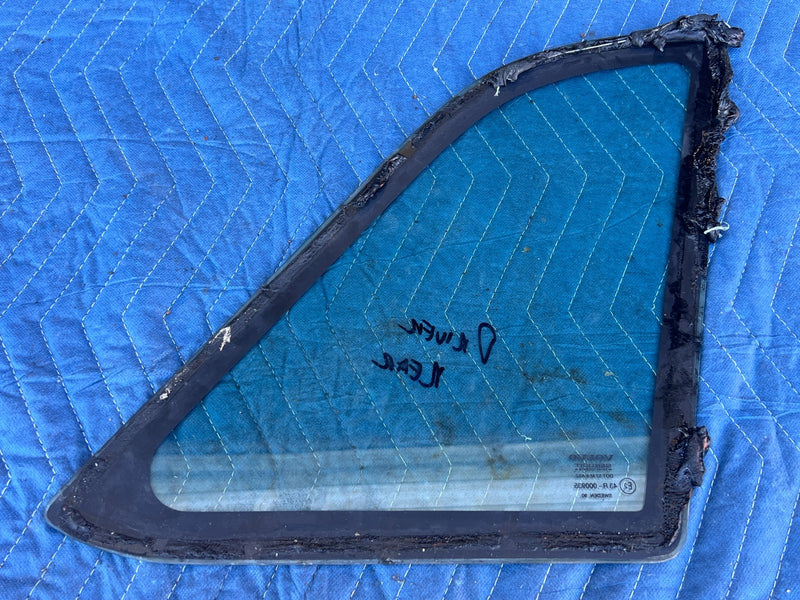 1986-1993 Volvo 240 244 *Sedan Only* Rear Driver Quarter Window Glass OE #4265EM