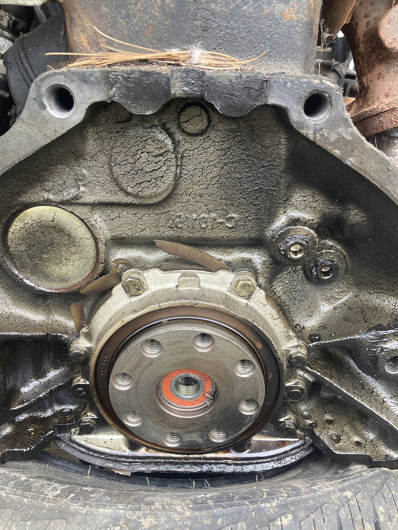 1981-1985 Volvo 240 245 4 Cyl B21F Engine Assembly 1000160 OEM