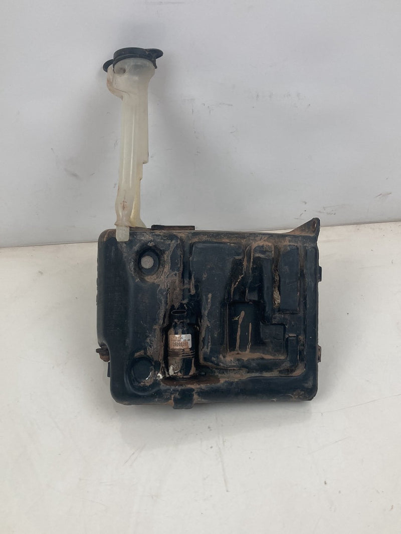 1996 Chevrolet Silverado GMT800 - Windshield Washer Reservoir PN: 22143997