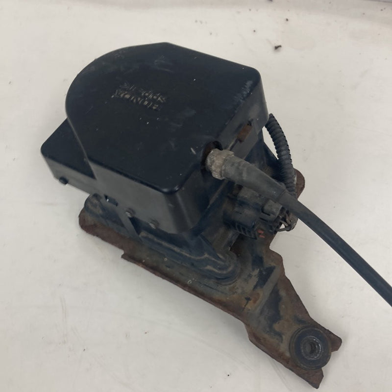 2002-2004 Honda CR-V RD2 Cruise Control Vacuum & Cable MX100300-1320 OEM #5105M