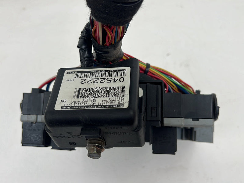 2004-2007 Volvo S60R V70R Cabin Relay Fuse Box Module 8622520 OEM #5781EM