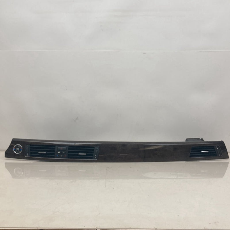 2009 BMW 328i E90 Dash Vent Set 7132851 OEM