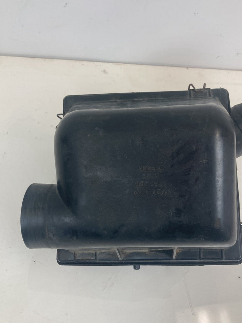1975-1980 Volvo 244 Air Filter Box 1257306 1257304 OEM #4281M