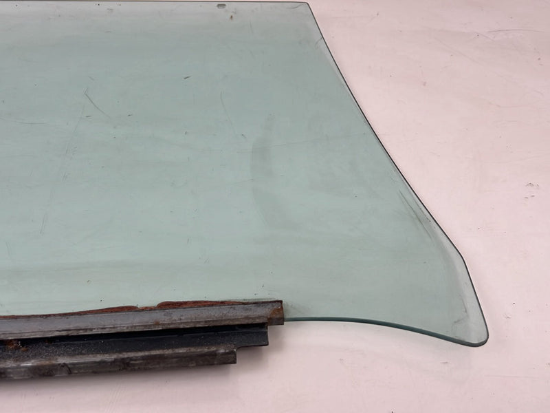1976-1979 Cadillac Seville Rear Passenger Right Window Glass OEM #5605EM