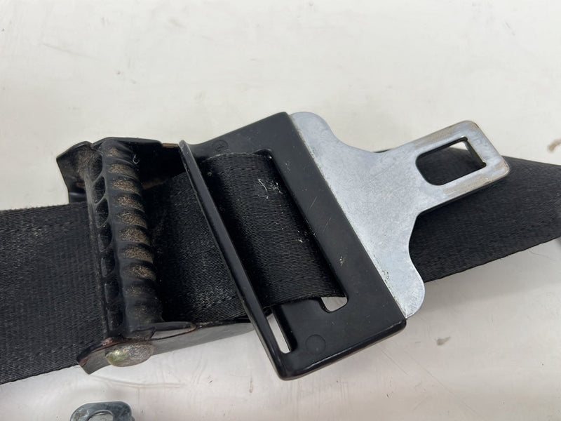 1990-1992 Volvo 740 745 940 Front Driver Left Seat Belt Retractor w/ Bolts OEM #5839EM