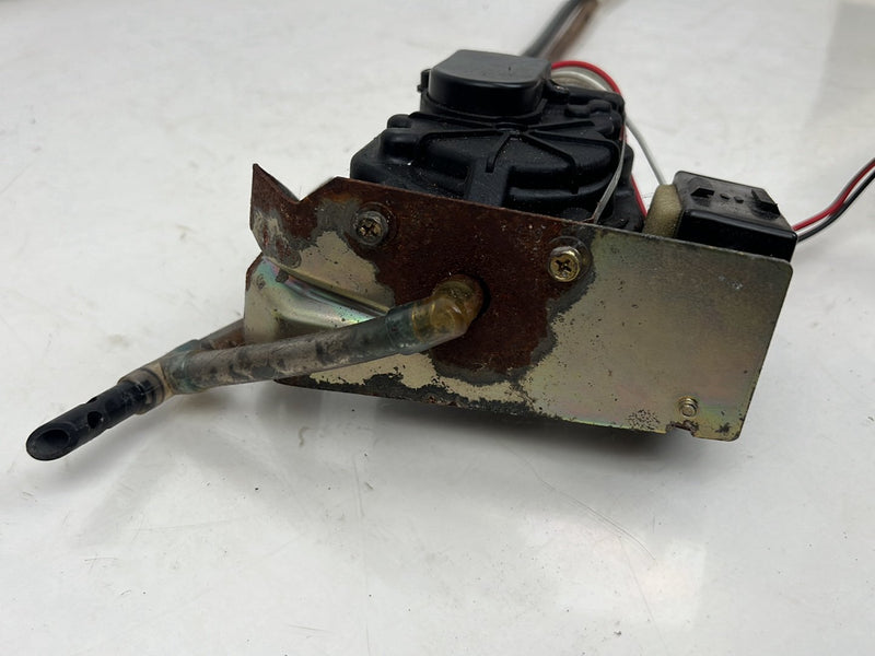 1990-1992 Volvo 740 745 940 Power Radio Signal Antenna Motor 3533346 OEM #5888EM