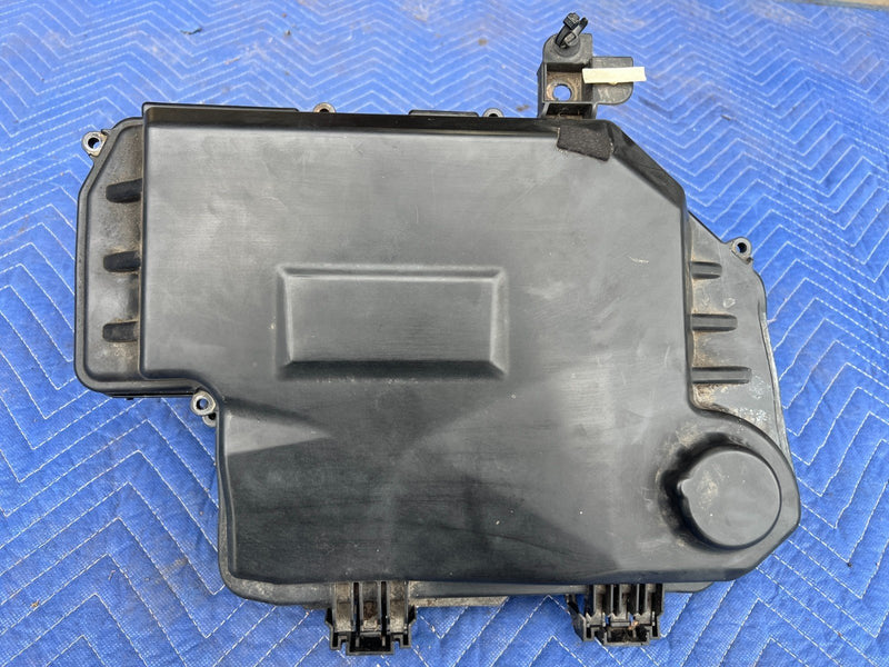 2005-2011 Audi A6 Front Engine Control Fuse Box Housing Cover OEM #3401EM