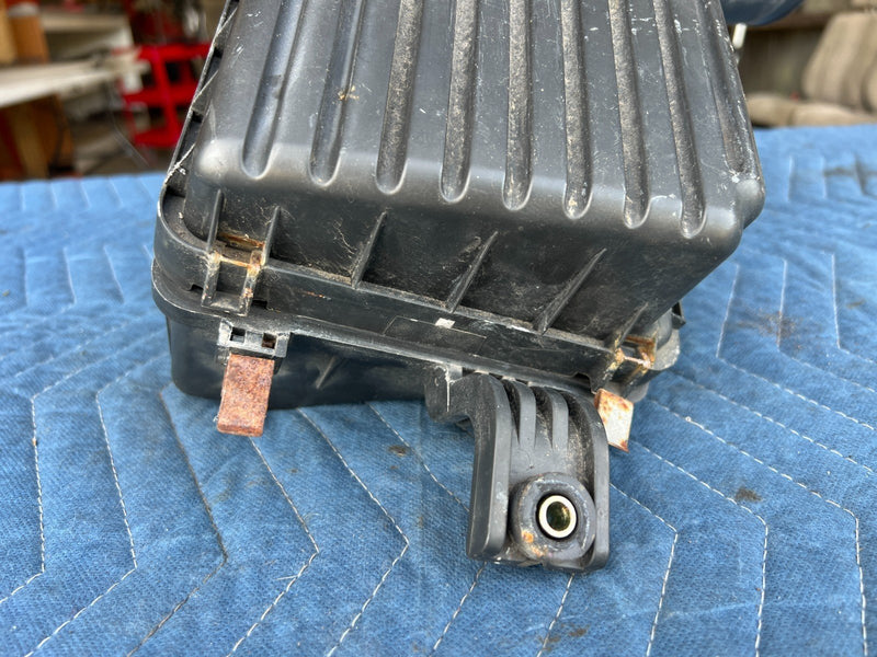 1998-2002 Honda Accord Engine Air Filter Intake Housing Box Assembly #1959CN