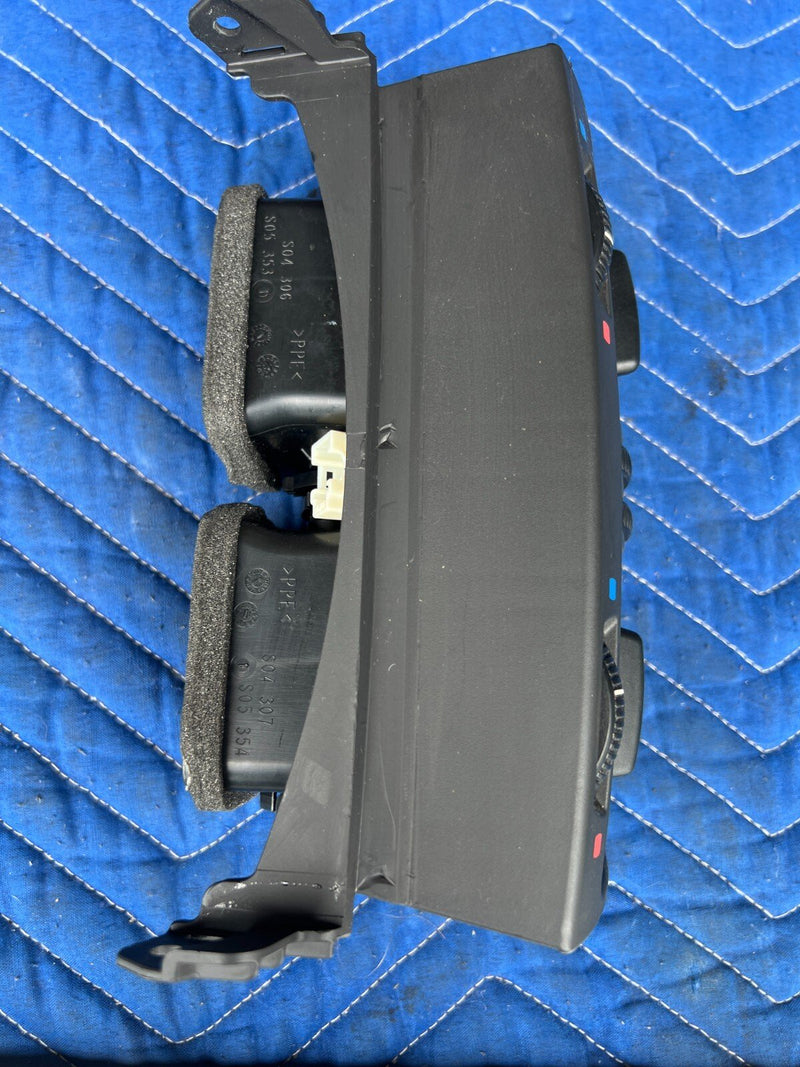 2011-2013 BMW X5 X5M E70 Rear Center Console A/C Heat HVAC Vent OEM #2042EM