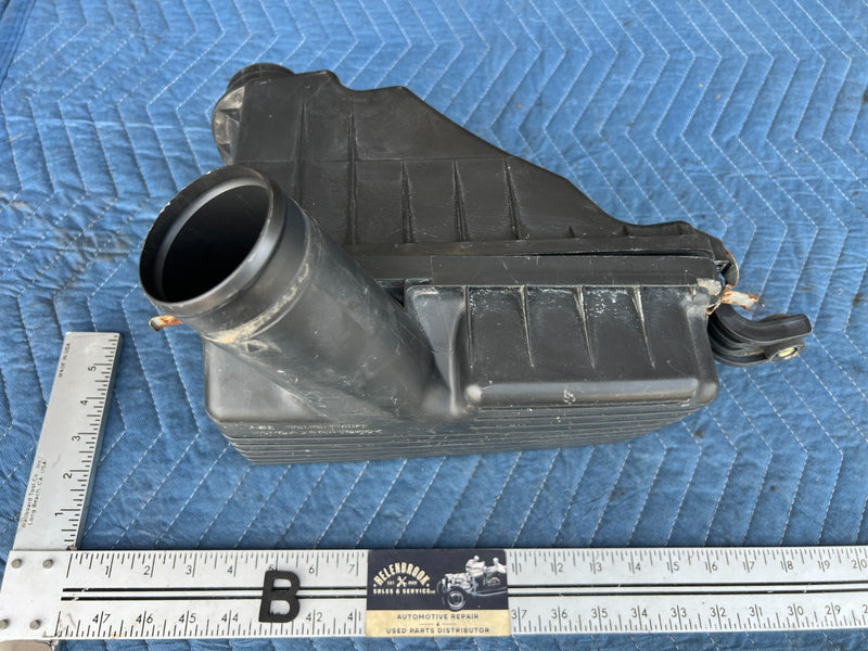 1998-2002 Honda Accord Engine Air Filter Intake Housing Box Assembly #1959CN