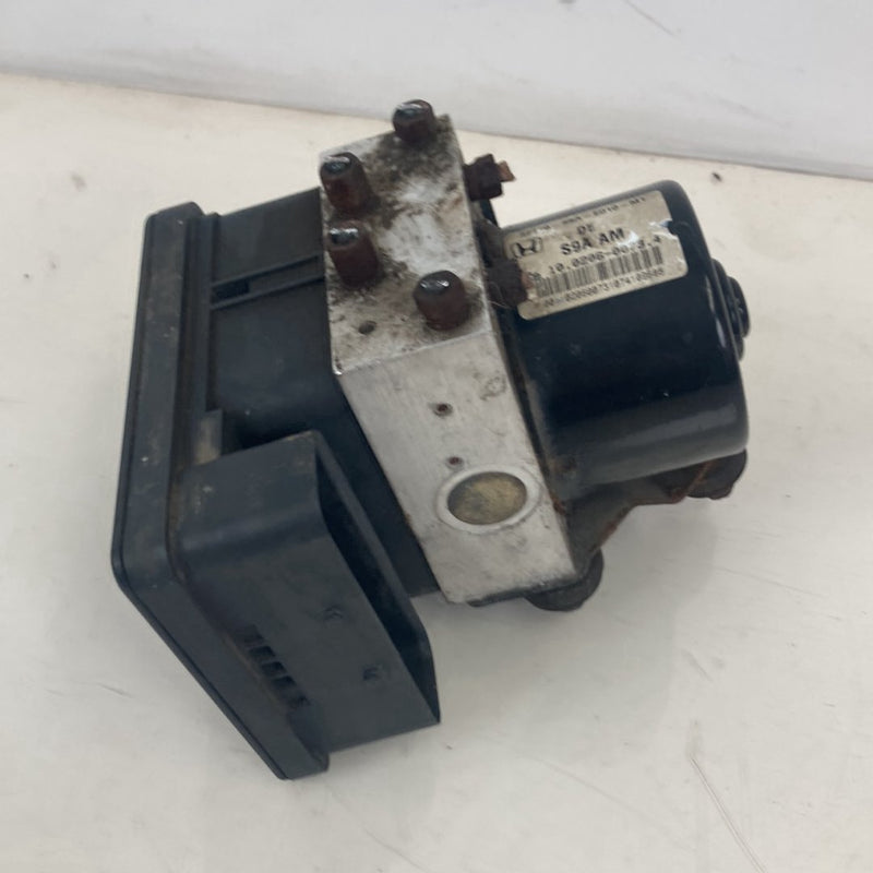 2002-2004 Honda CR-V RD2 ABS Pump 06540827408646 7110-S9A-E010-M1 OEM #5106M