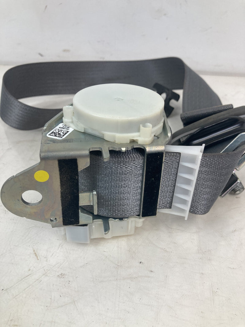 2014-2018 Chevrolet Silverado GMT900 Seat Belt Rear Right 19301676 OEM #5616M