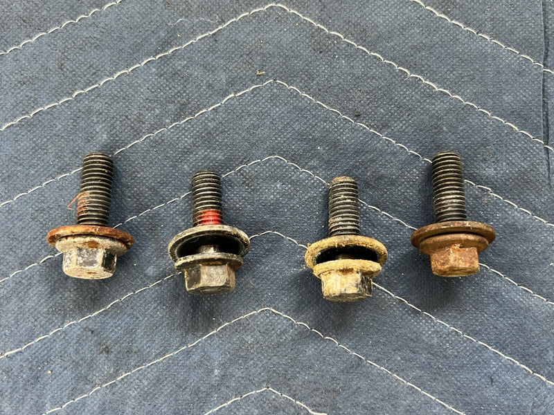 1993-1997 Volvo 850 850R V70 S70 C70 Passenger Seat Bolt Set Hardware OEM #4534E