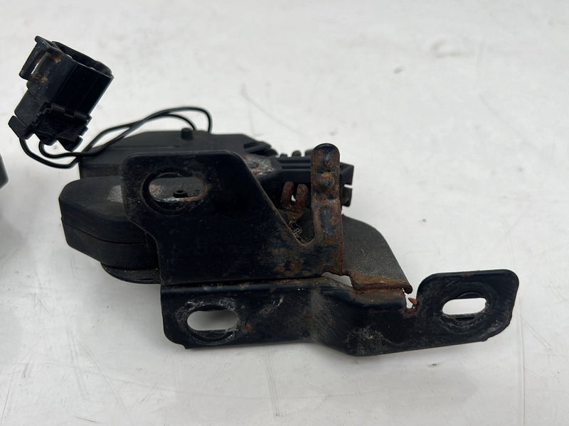 1998-2000 Volvo V70 S70 Right Left Engine Bonnet Hood Lock Latch Pair OEM