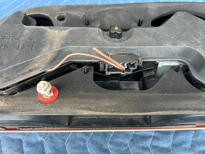 1989-1995 Volvo 740 940 Sedan Rear RH Right Tail Light Lamp Assembly OEM #3777EM