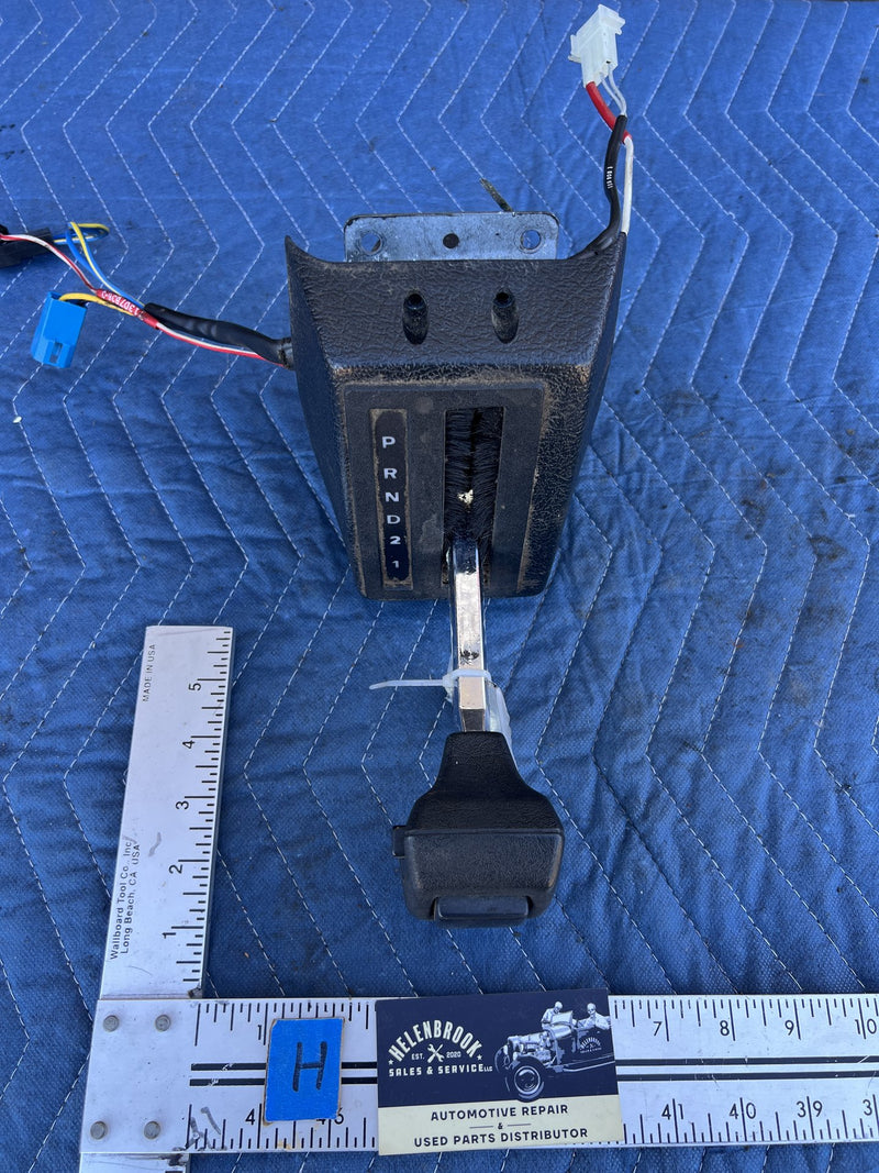1988 Volvo 240 245 - Automatic Shifter Assembly