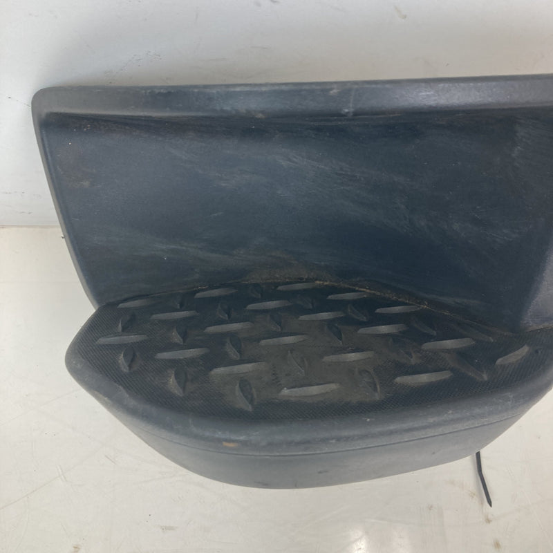 2014-2019 Chevrolet Silverado Rear Bumper Corner Step Trim 812548816 OEM #5588M