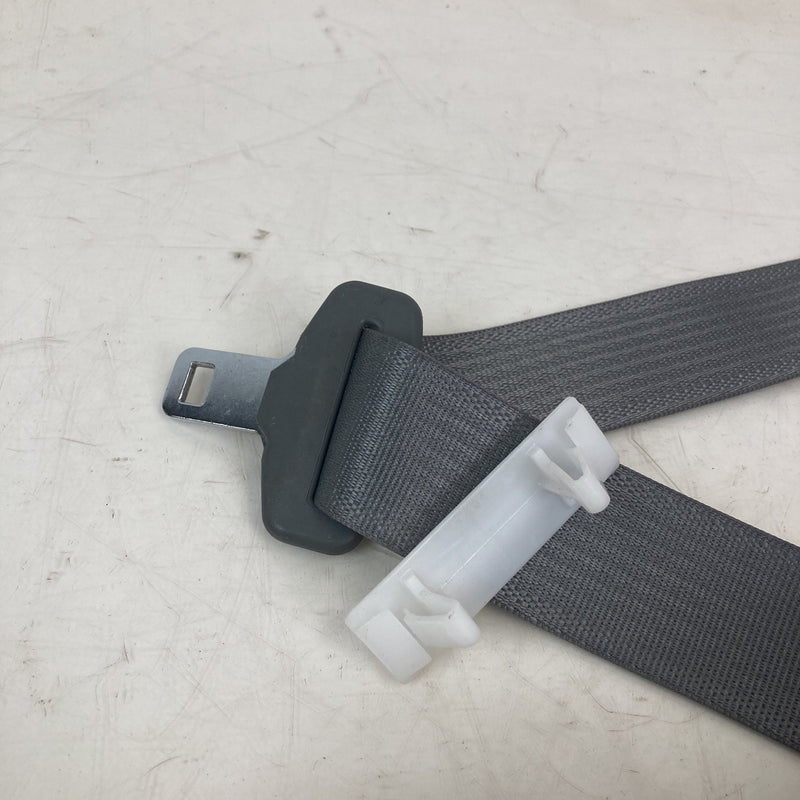 2014-2020 Chevrolet Silverado 1500 2500 HD 3500 Front Center Seat Belt OEM #5613M