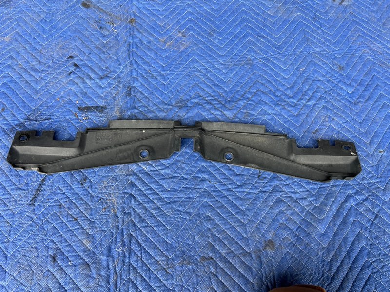 1992-1995 Volvo 940 740 Turbo Front Radiator Filler Panel Trim OEM #3263EM