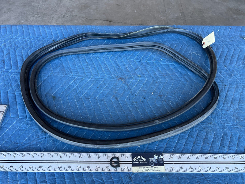 1998-2002 Honda Accord Rear Trunk Main Seal Weather Strip Gasket OEM #2020CN