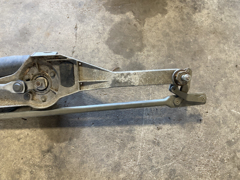 1986-1994 BMW 7 Series E32 Windshield Wiper Motor Assembly 1384 980 1 OEM #896M