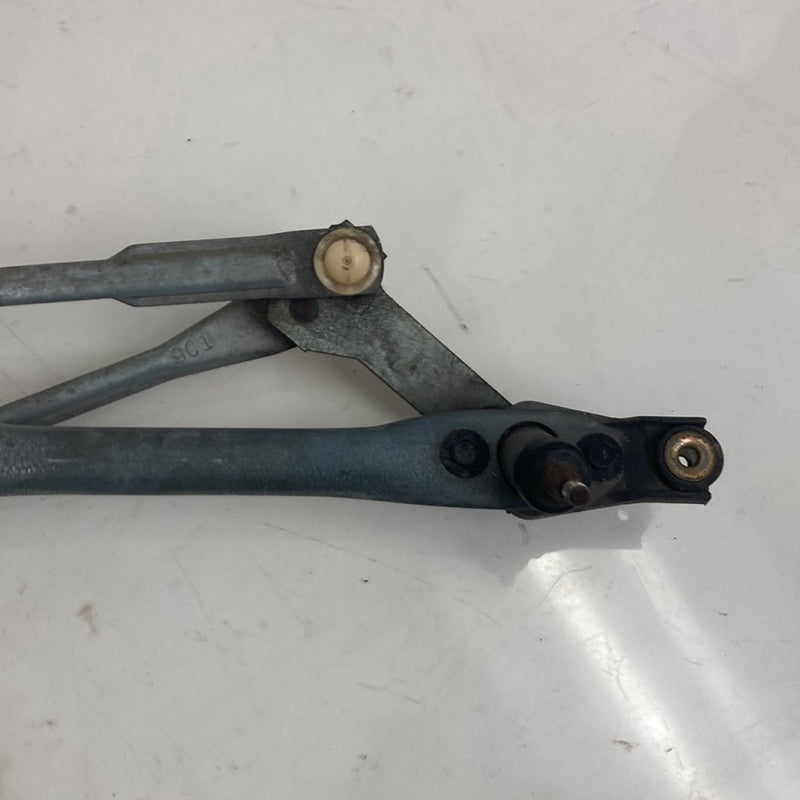 2007-2014 Chevrolet Silverado GMT900 Windshield Wiper Linkage MotorOEM #5340M