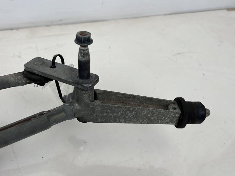 2004-2007 Volvo S60R V70R Windshield Wiper Motor Transmission Linkage OEM #5808EM