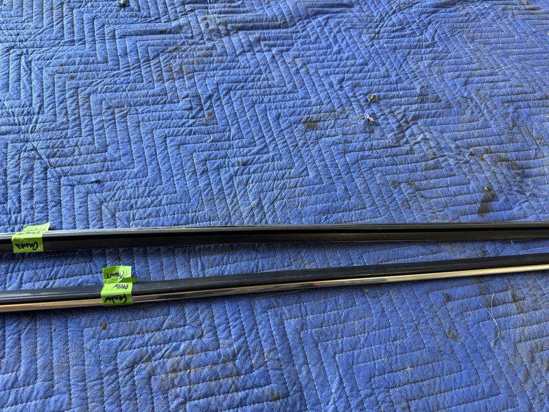 1986-1993 Volvo 240 244 245 Front Fender Belt Line Trim Pair L & R OEM #4870E