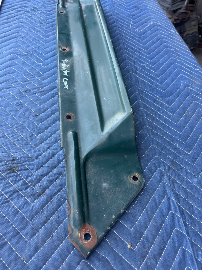 1967-1974 Volvo 140 142 144 145 Front Radiator Cover Trim Green OEM #4957EM
