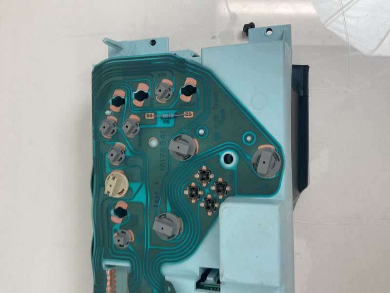 1996 Chevrolet Silverado GMT800 - Gauge Cluster PN: 16176841