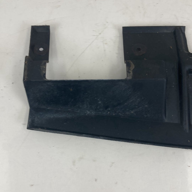 1995-1998 Chevrolet Silverado 2500 GMT400 Radiator Air Dam 15714371 OEM