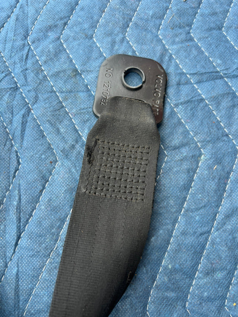1986-1993 Volvo 240 245 Wagon Rear Passenger Seat Belt Retractor OEM #4049EM