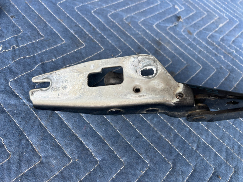 2005-2011 Audi A6 Left & Right Trunk Deck Lid Hinge Pair  4F5827302D OEM #3383EM