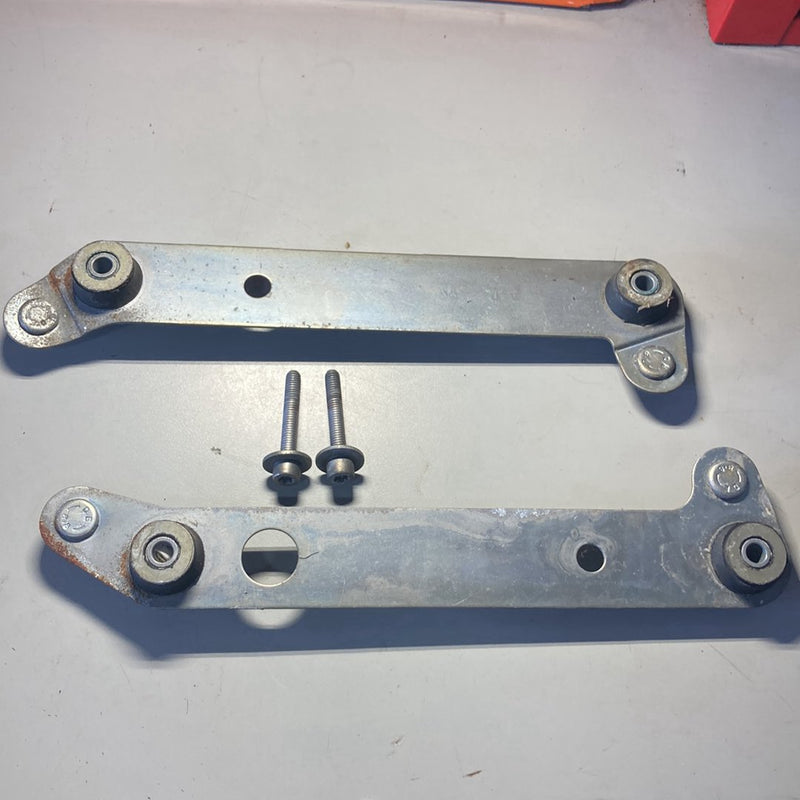 2003-2007 BMW 545i E60- Engine Cover Bracket Mount Bolts Hardware OEM #4994M