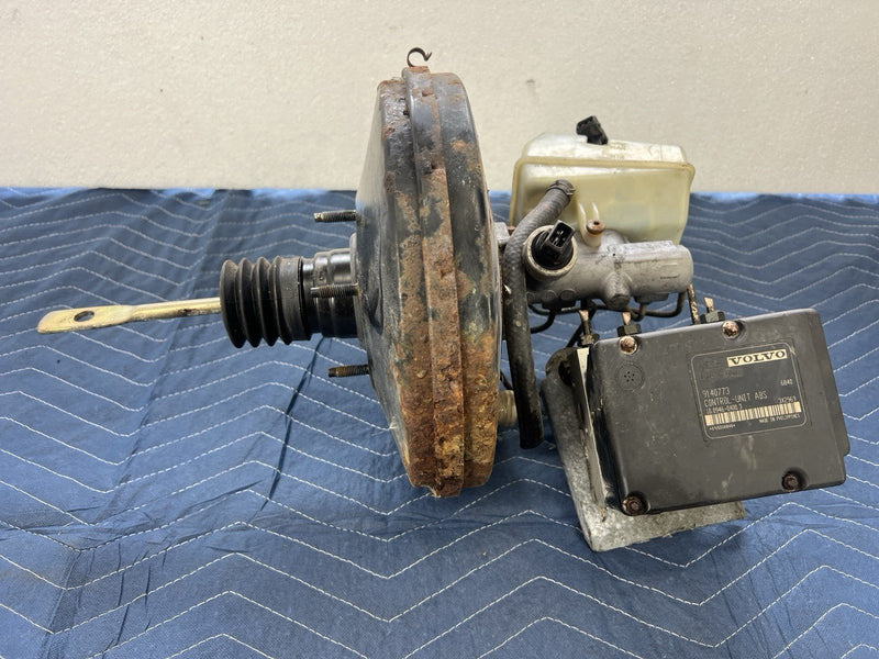 1993-1997 Volvo 850 850R Brake Booster ABS Block & Master Cylinder OEM #4545E