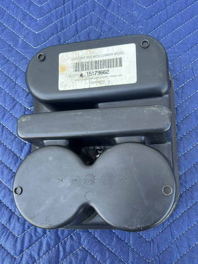 Chevrolet Silverado - Cup Holder Front Console PN: 15179662