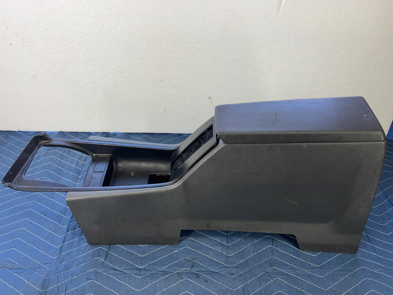1992-1995 Volvo 940 740 Center Console Assembly Arm Rest Storage Gray OE #3178EM