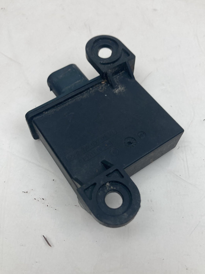 2009 BMW 328i E90- TPMS Module PN: 6781846-03