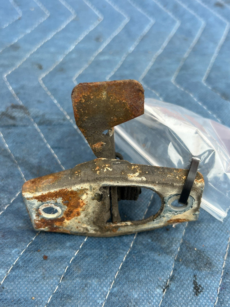 1992-1995 Volvo 940 740 Hood Latch Engine Bonnet Release Handle OEM #3285EM