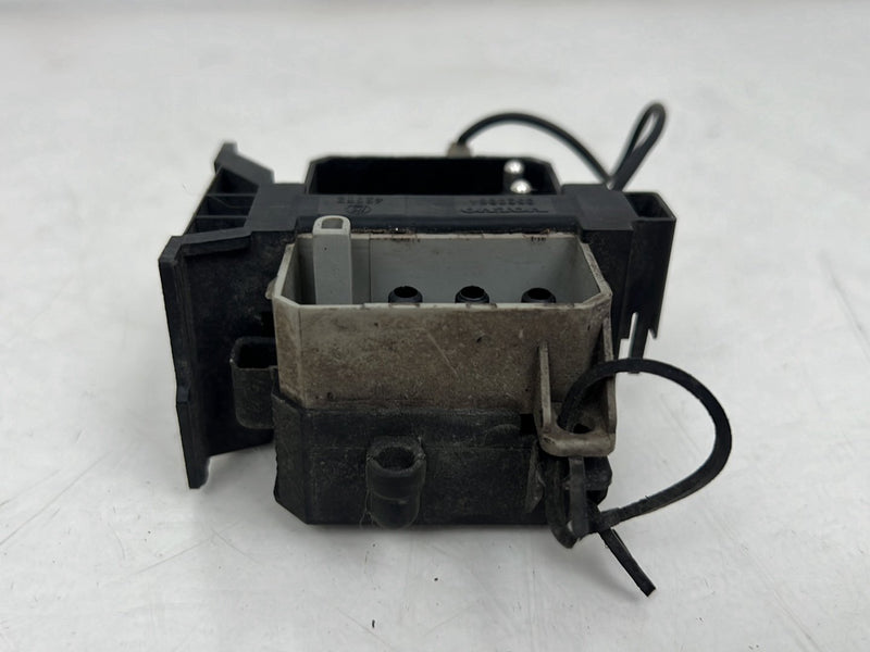 1993-1997 Volvo 850 Diagnostic Plug Connection Code Box 3545006 OEM