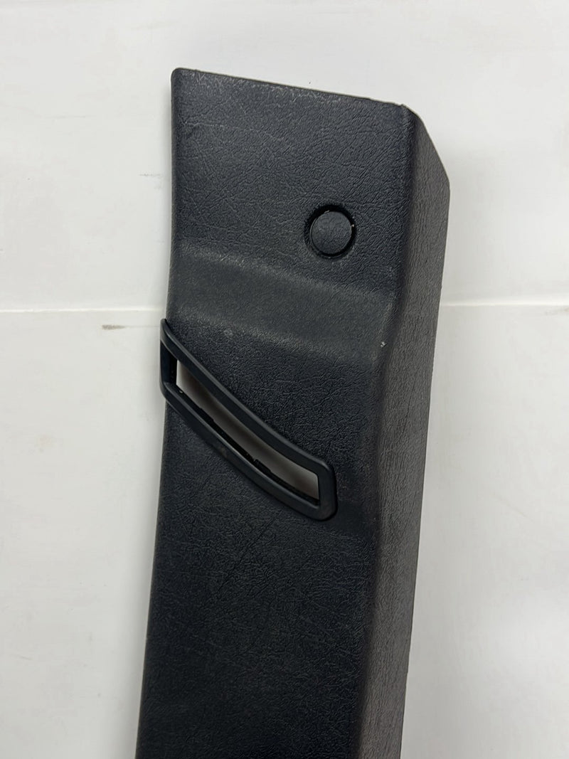 1990-1992 Volvo 740 745 940 Wagon Right & Left C Pillar Trim Black OEM #5869EM
