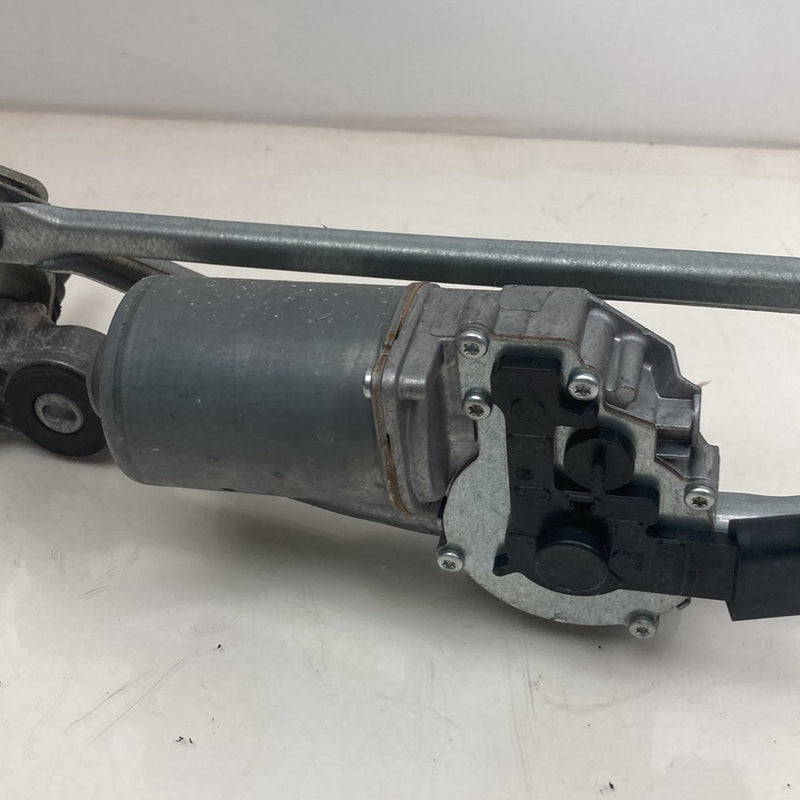 2009-2011 BMW 328i E90 Windshield Wiper Linkage Assembly 6978263 OEM #4771M