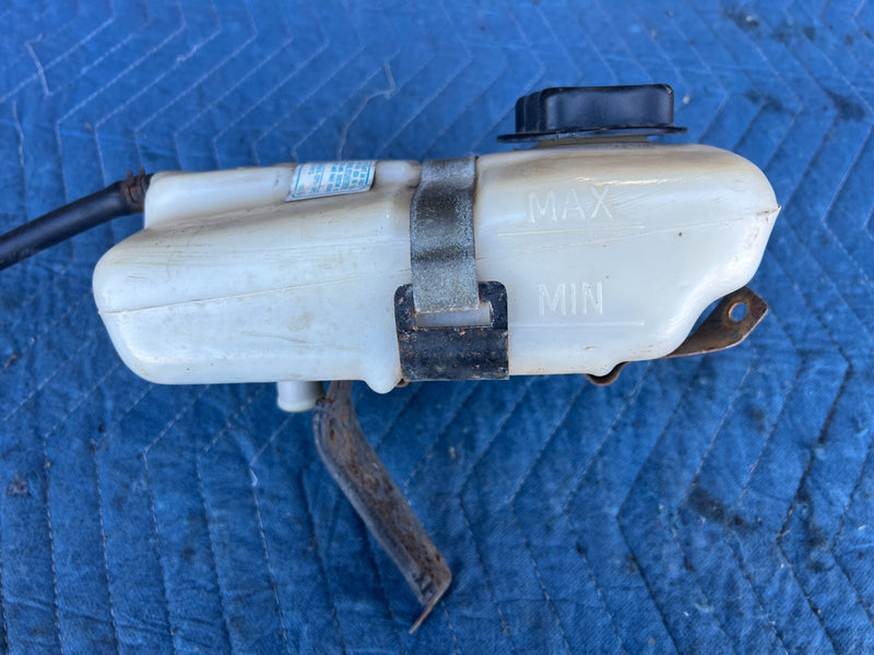 1986-1993 Volvo 240 244 245 Coolant Overflow Reservoir Tank 463604 OEM #4512EM
