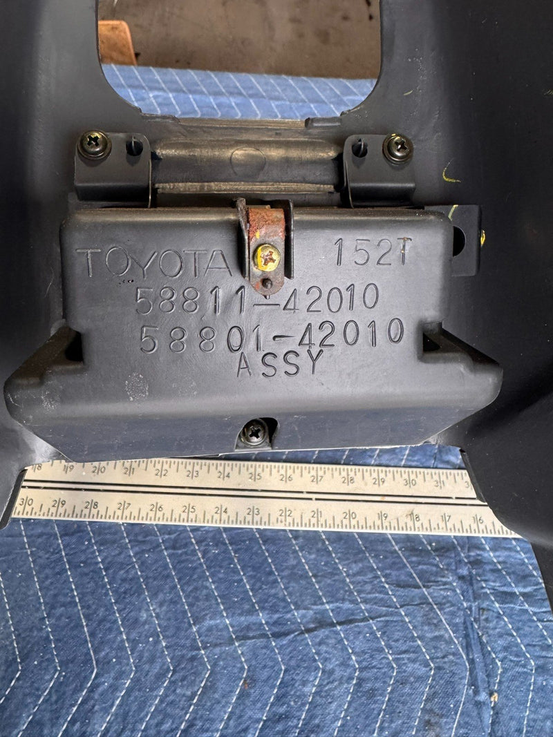 1998-2000 Toyota RAV4 Center Console Base Assembly 58811 42010 OEM #2305CN