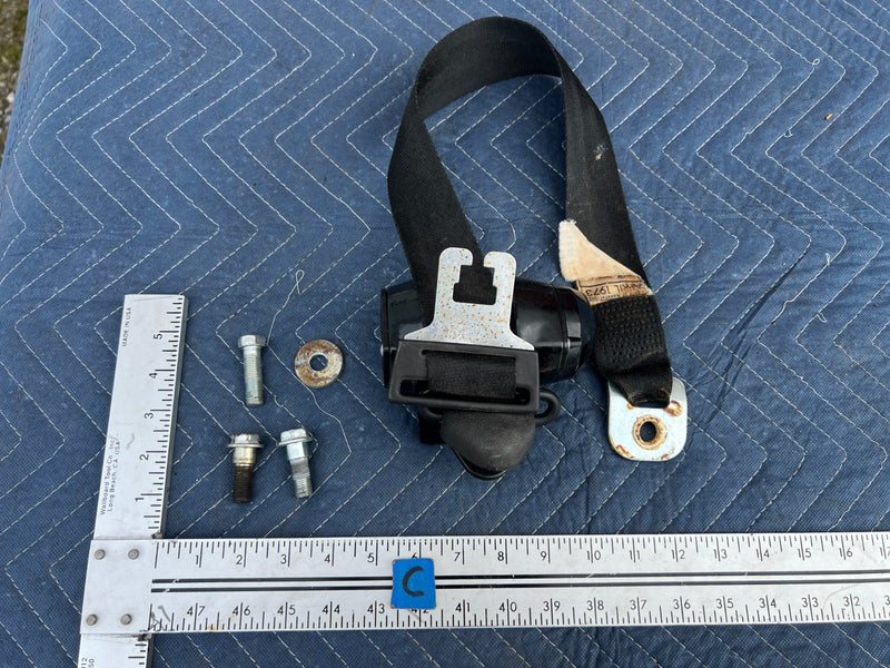1967-1974 Volvo 140 142 Coupe Rear Driver Left Seat Belt Retractor OEM #4880EM