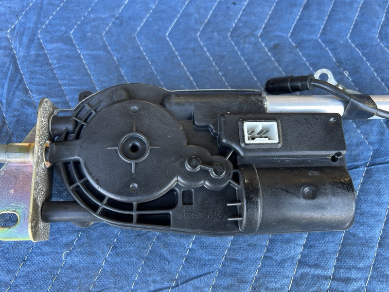 1998-2003 Jaguar XJR XJ8 X308 Power Antenna Radio FM AM Retractable OEM #4706E