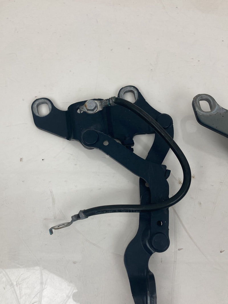 2009-2011 BMW 328i E90 Hood Hinge Pair 7115264 7115263 OEM #4782M