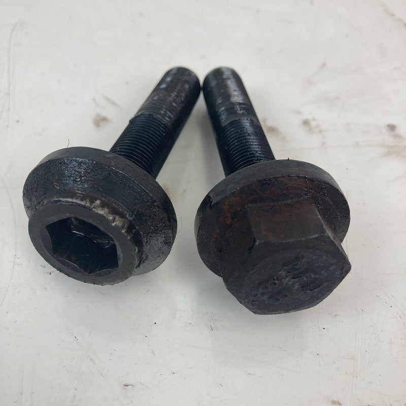 2001-2005 Volkswagen Passat Hardware CV Axle Bolts Manual OEM #5514M