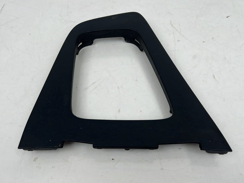 2004-2007 Volvo S60R V70R Floor Shift Shifter Surround Trim Black OEM #5740EM