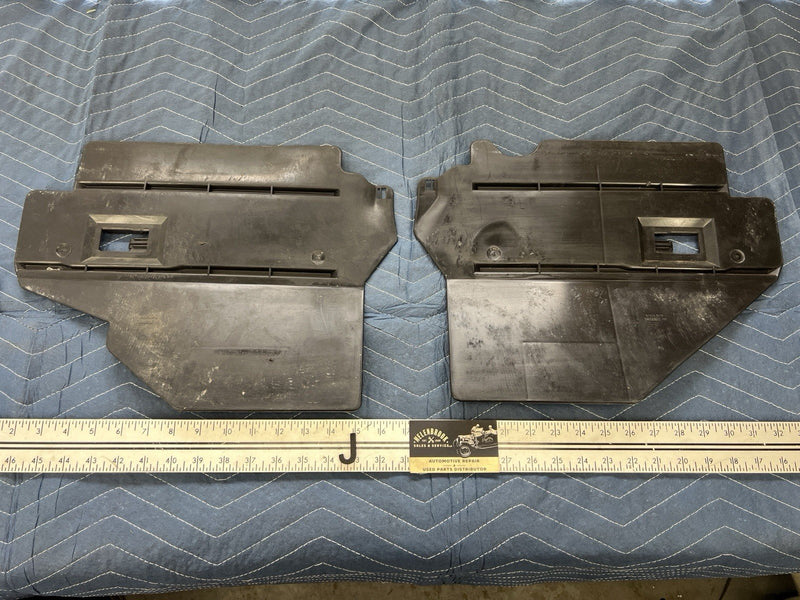 1992-1997 Volvo 850 850R Rear Quarter Panel Filler Trim Pair 9158987 OEM #4548E